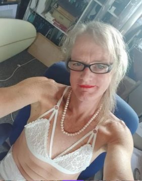 Rhonda from Auckland,New Zealand